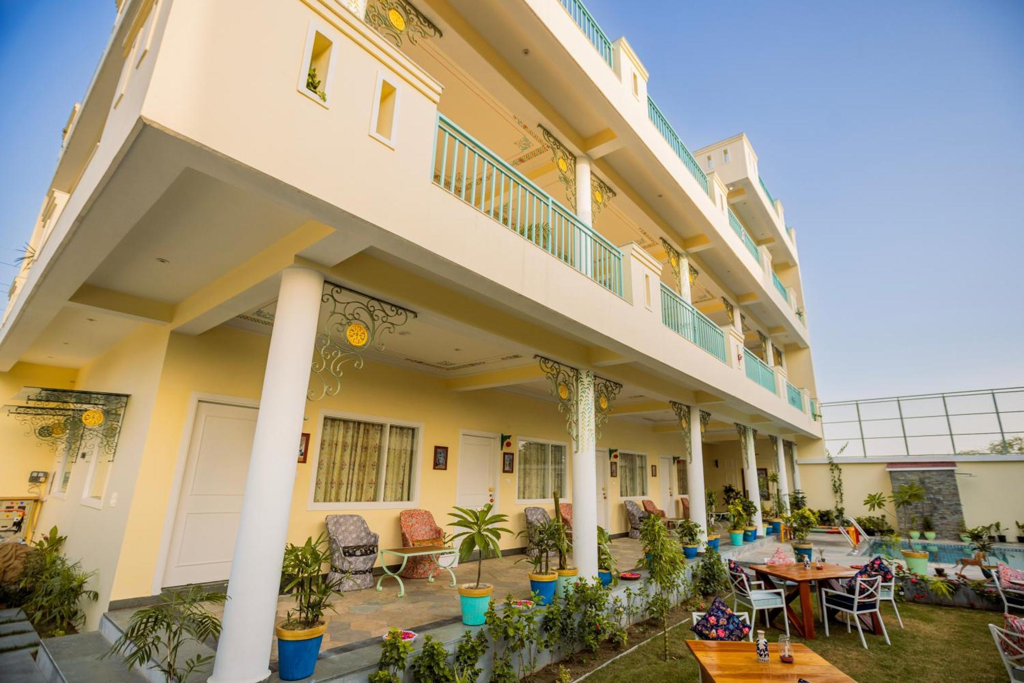 Da Bungalow - A Vacation Abode Агра Экстерьер фото