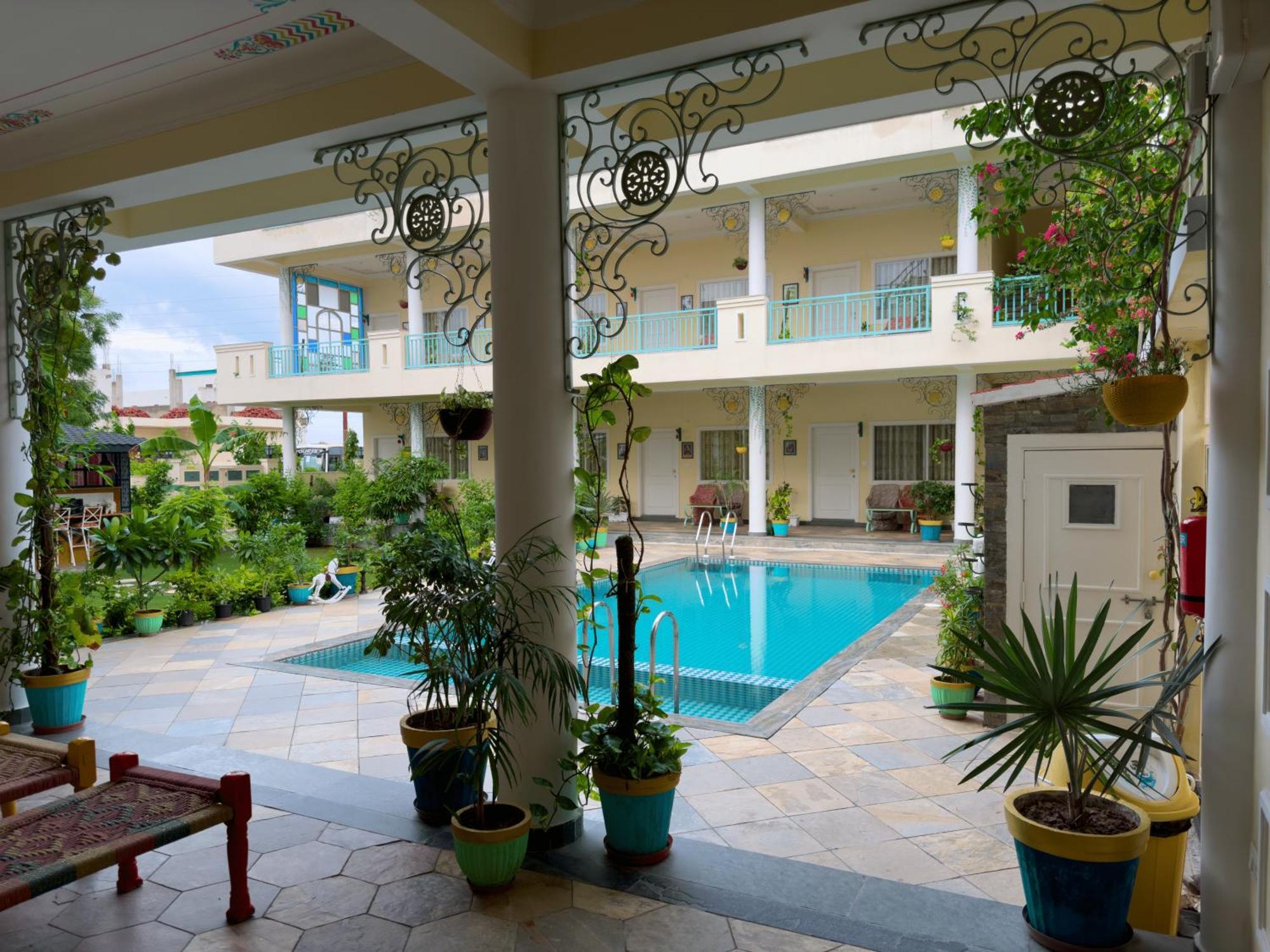 Da Bungalow - A Vacation Abode Агра Экстерьер фото