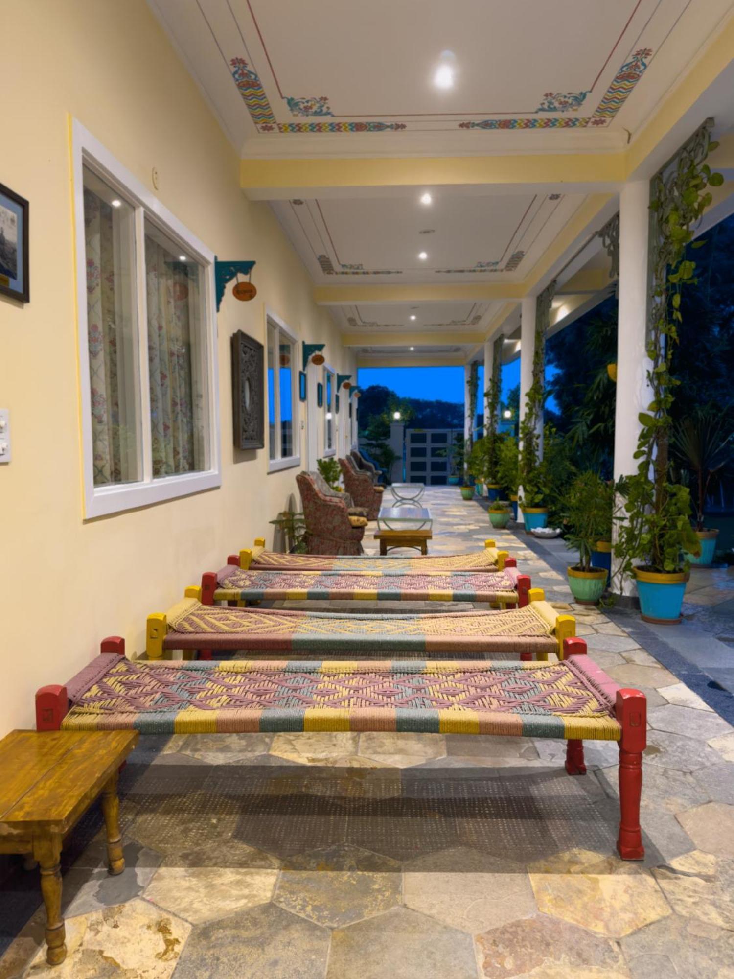 Da Bungalow - A Vacation Abode Агра Экстерьер фото